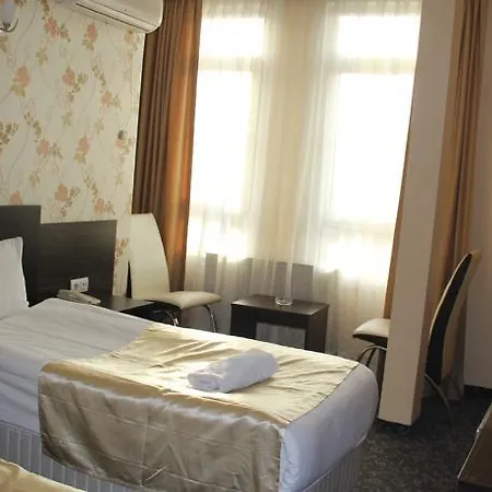 Maltepe Manhattan 3*