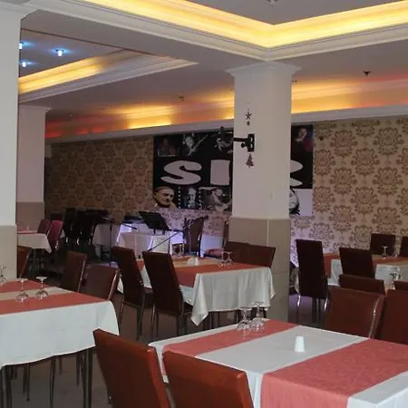 Maltepe Manhattan 3*
