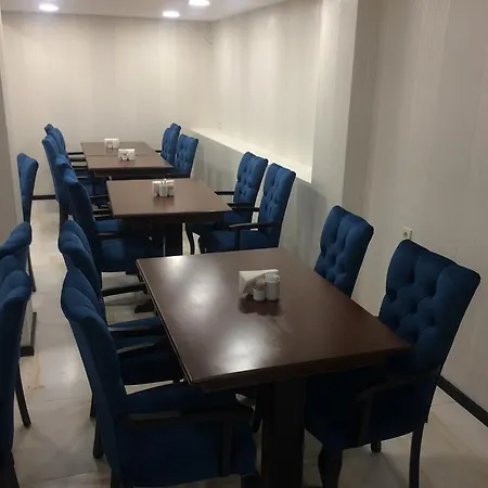 Maltepe Manhattan Hotel 3*
